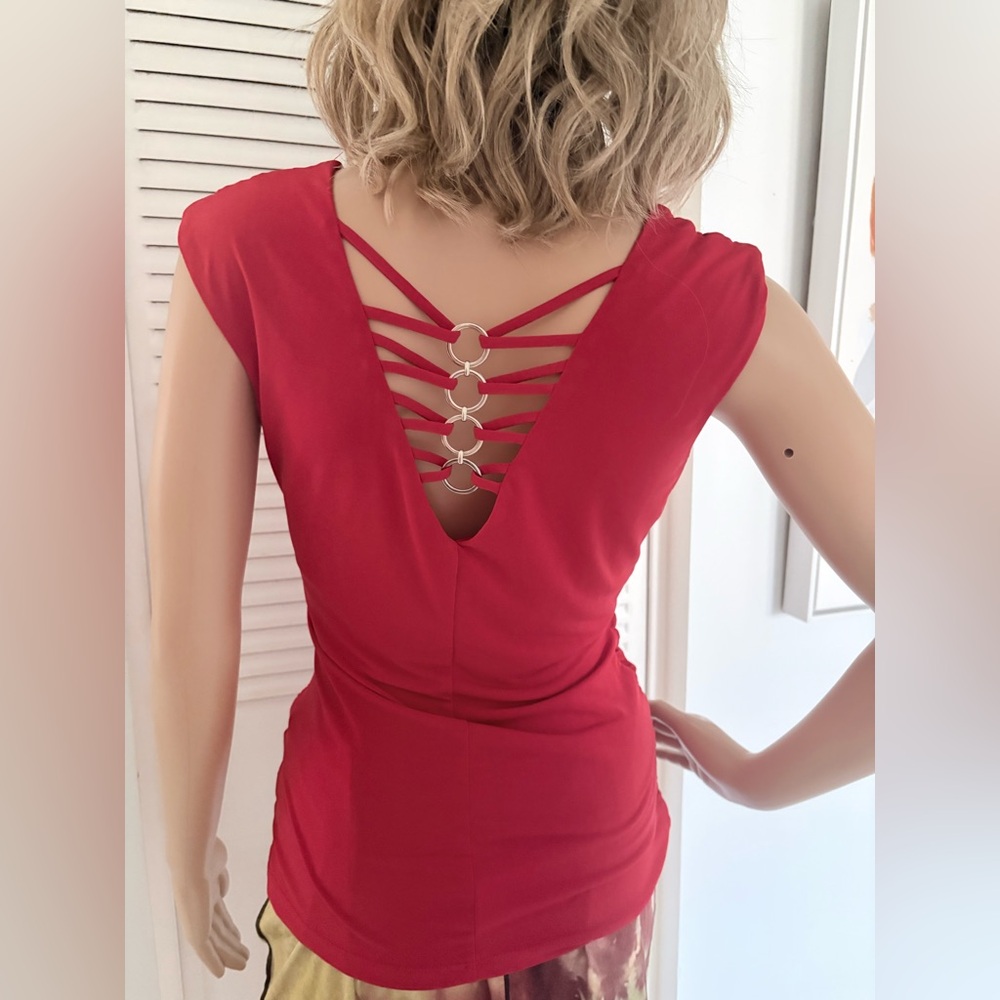 BCX Elegant Red Waterfall /Cowl Neckline Form Fitting Women's Top in size Small.